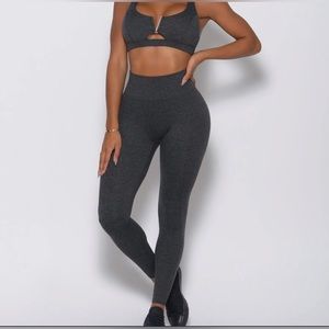 Bombshell sportswear bundle XL